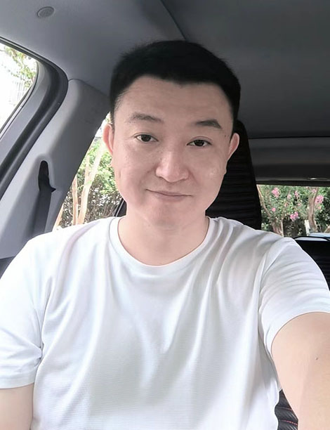 李先生