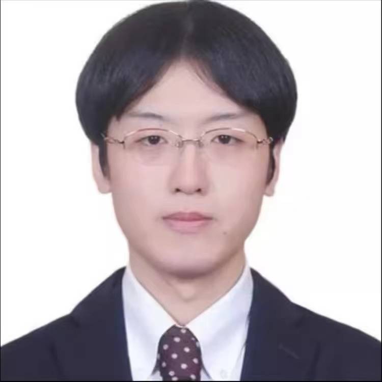 张楠