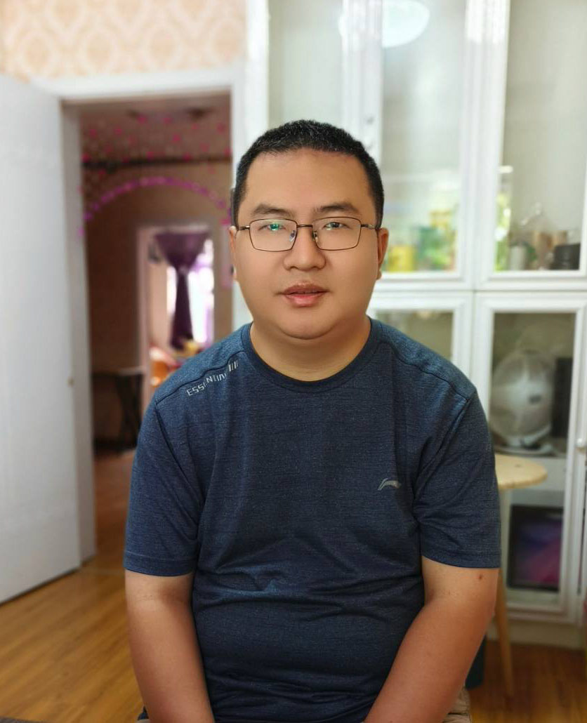 李先生