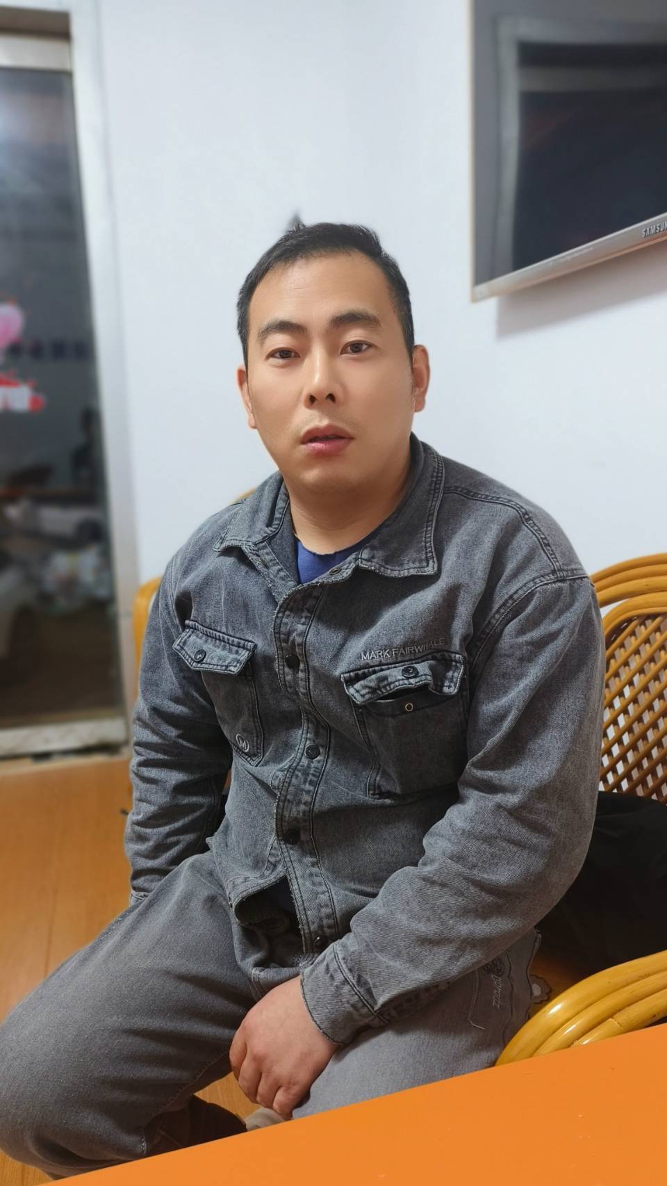 李先生